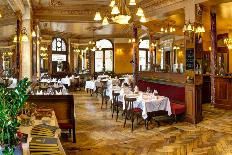 Schiller Hotel 3*